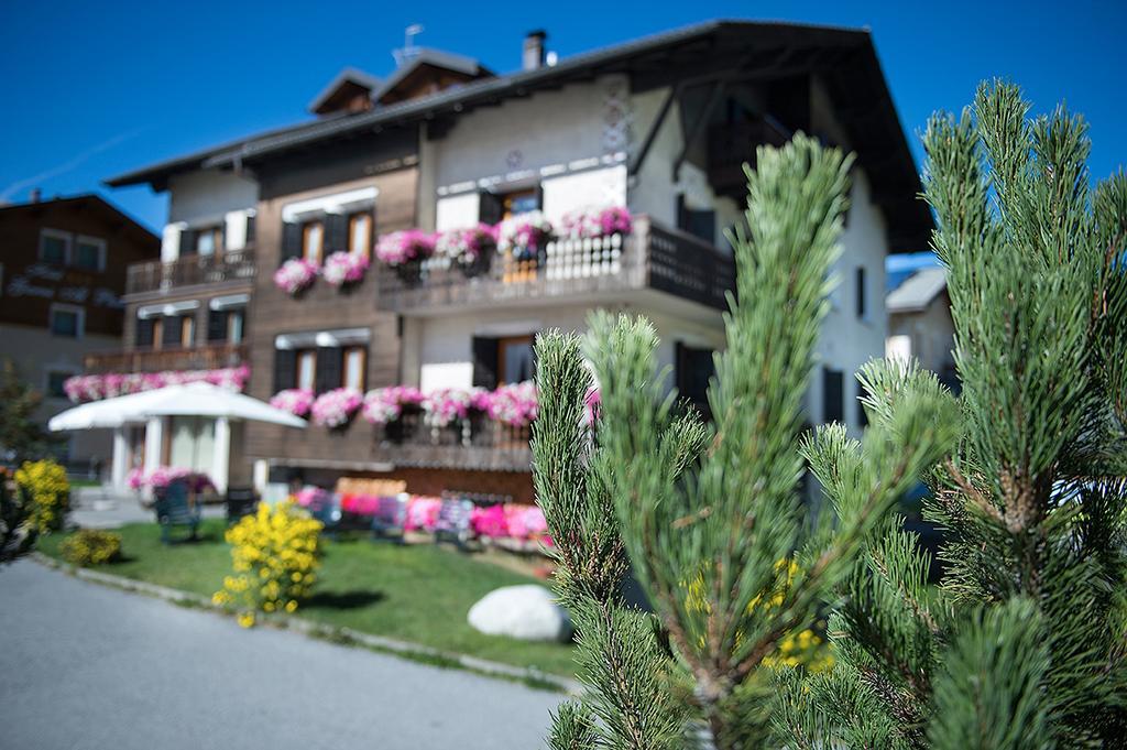 Casa Faifer mountain holiday Livigno Exterior foto